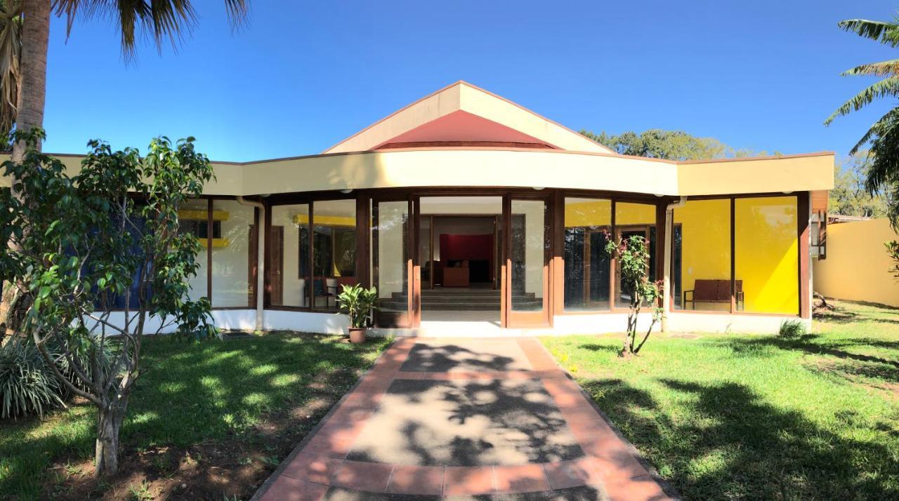 La Casa De Cariari Al Golf Acomodação com café da manhã Heredia Exterior foto